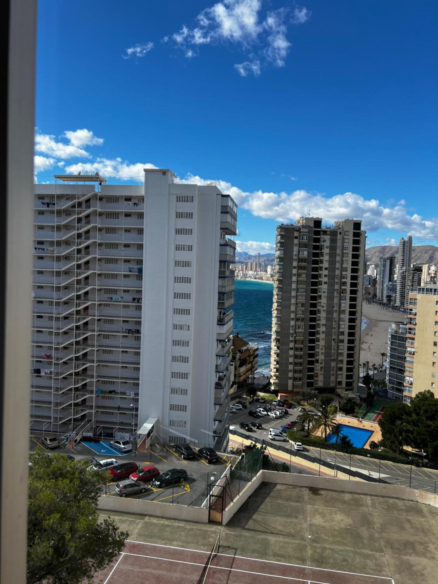 2 Bedroom Levante Beach Benidorm Eksteriør bilde